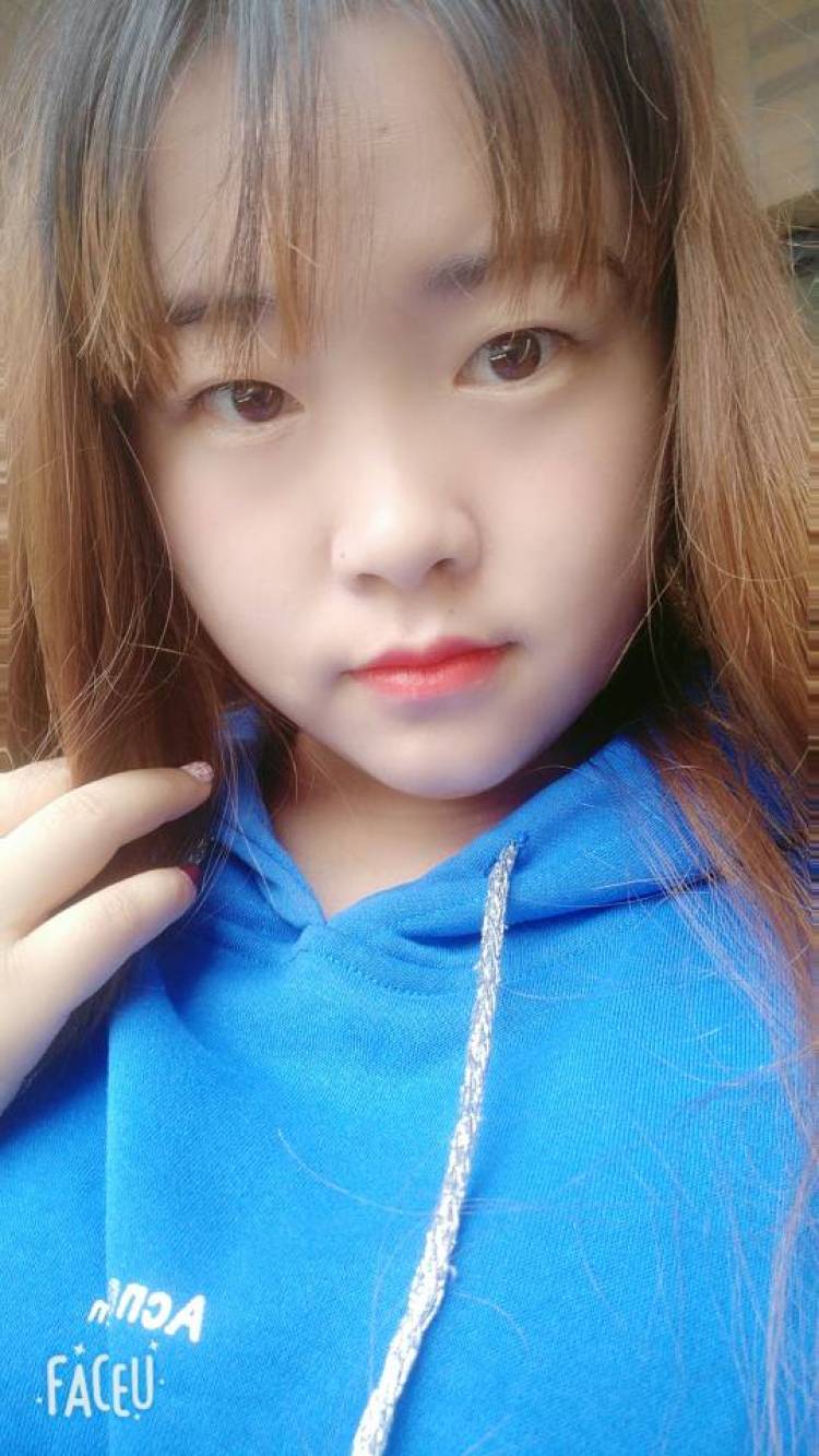 Lily-重庆市·重庆市·渝北区--胖胖的我,爱拍照嘻嘻!