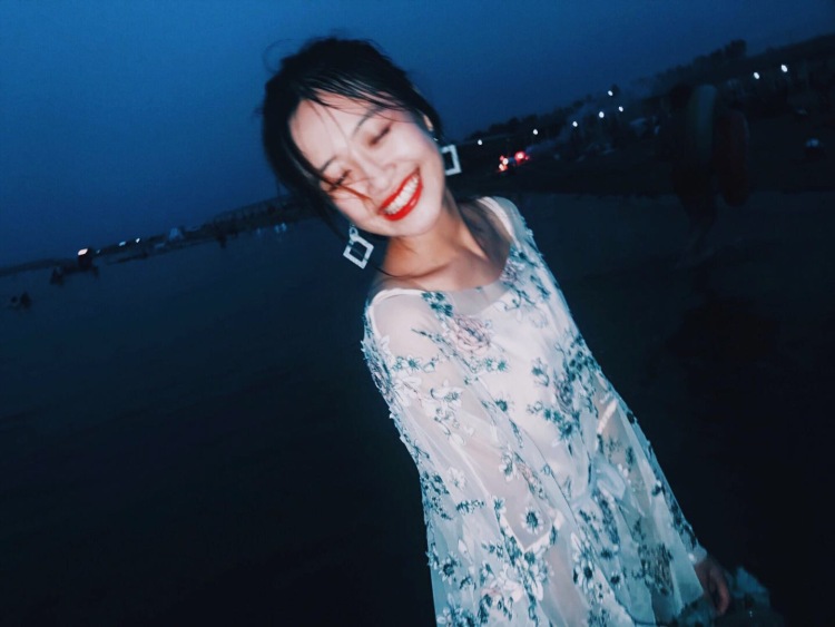 温柔善良的葛圆圆-江苏省·南京市·浦口区--接买家秀!运动,可爱,御姐,都可以!