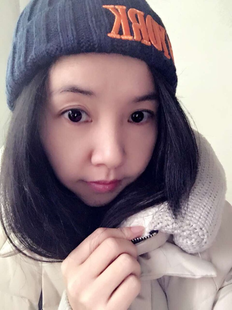 Vicky-湖南省·衡阳市·蒸湘区--爱美ai自拍,时间自由,出图快~