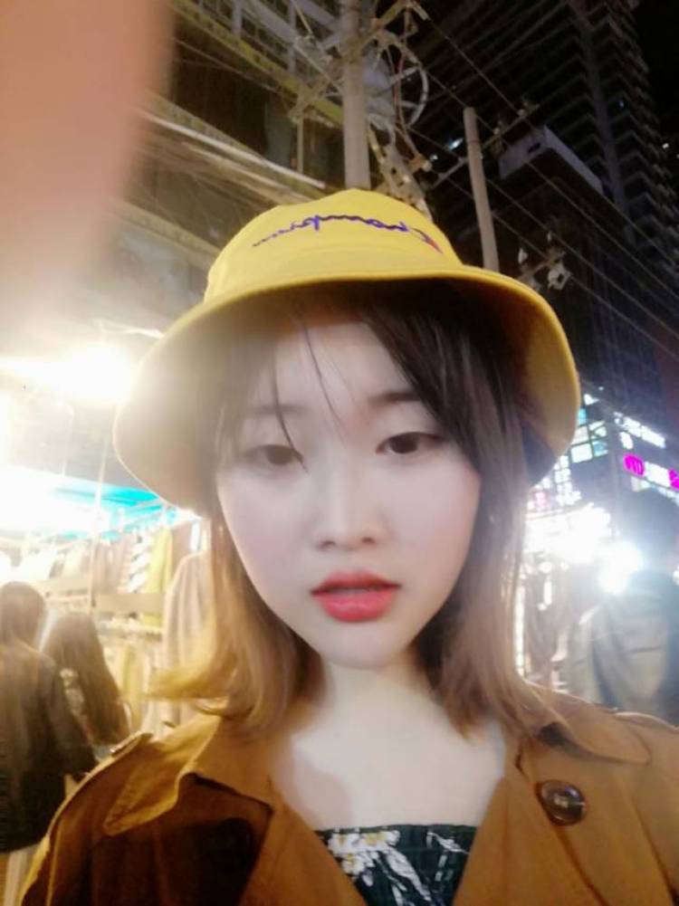 钟丑丑-湖南省·湘西土家族苗族自治州·吉首市--15元起拍,可送拍