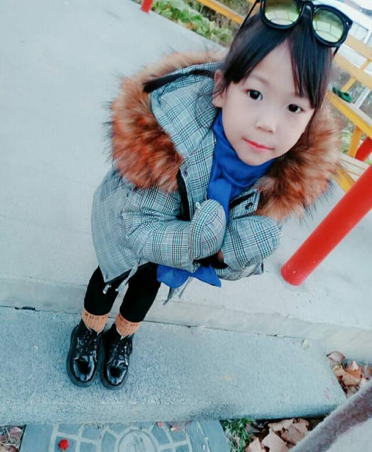 妮小宝べ-天津市·天津市·蓟州区--有童装嘛，接一个