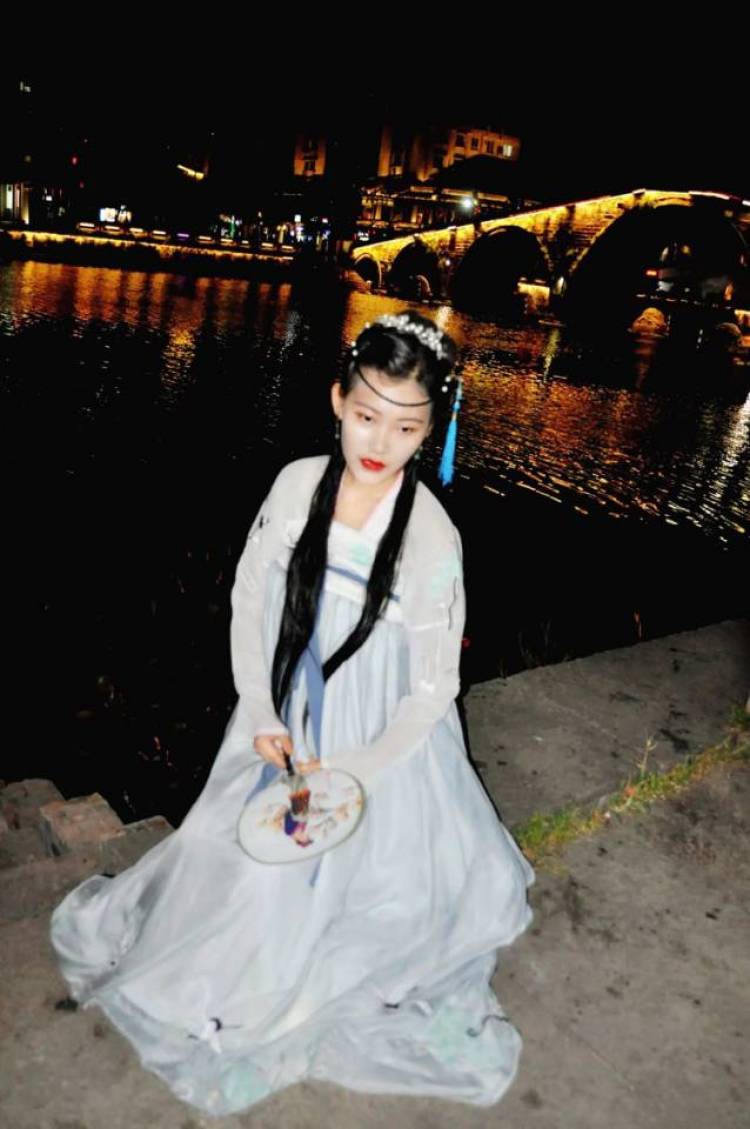 慎独-陕西省·西安市·未央区--接网拍