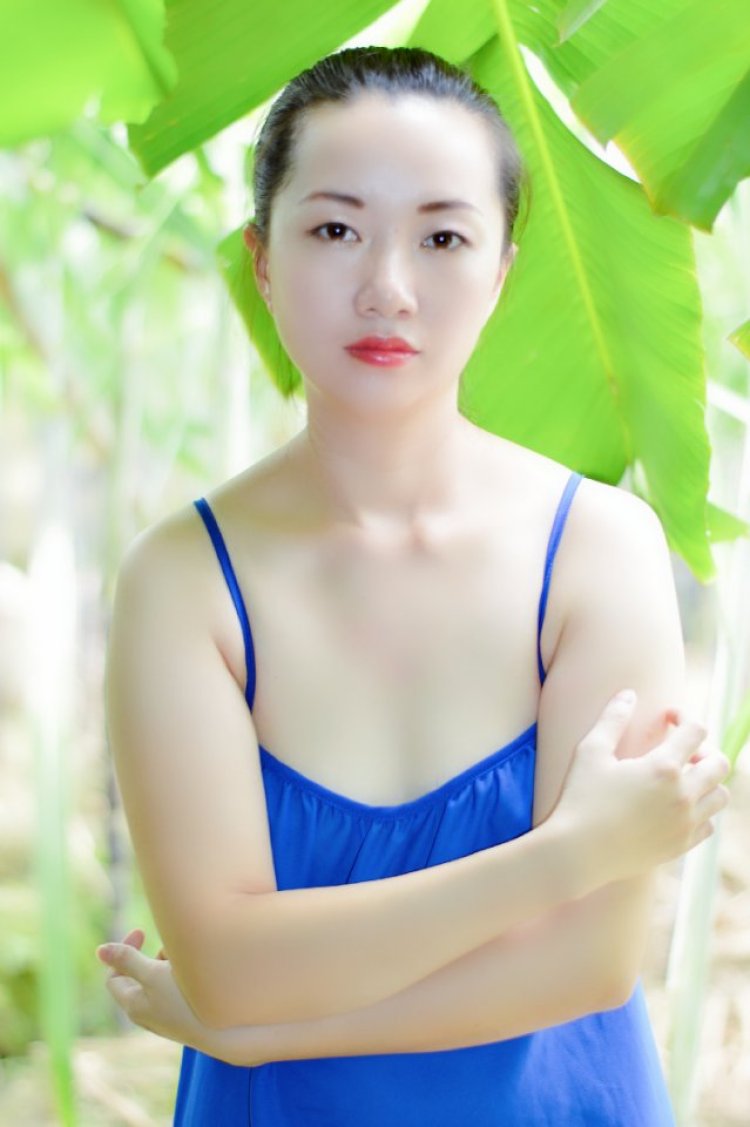 kiki-广东省·广州市·南沙区--那绿,那红,那万紫千红都是青春的象征,人生没有精彩只有更精彩