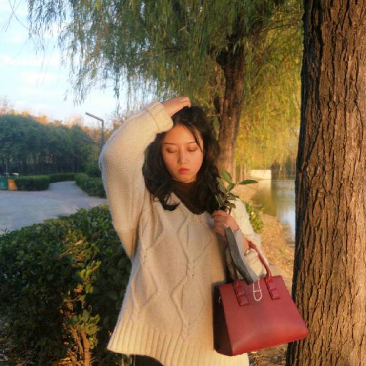A接商家寄拍 买家秀?-河南省·许昌市·魏都区--商家看过来看过来  出图快不墨迹自带修图不敷衍
衣服饰品美瞳彩妆的ok