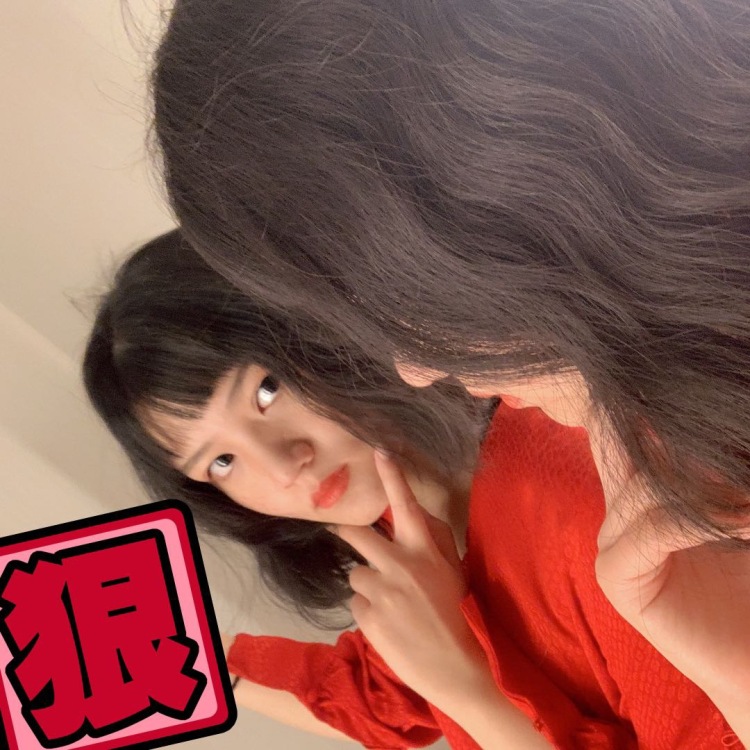 象个猪-陕西省·西安市·莲湖区--初来乍到
请多关照
喜欢拍照??目前现在是短发 第一张发色
