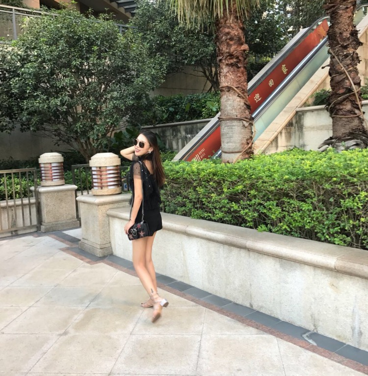 刘伊苒-广东省·深圳市·龙华新区--恰好你喜欢 刚好我也在