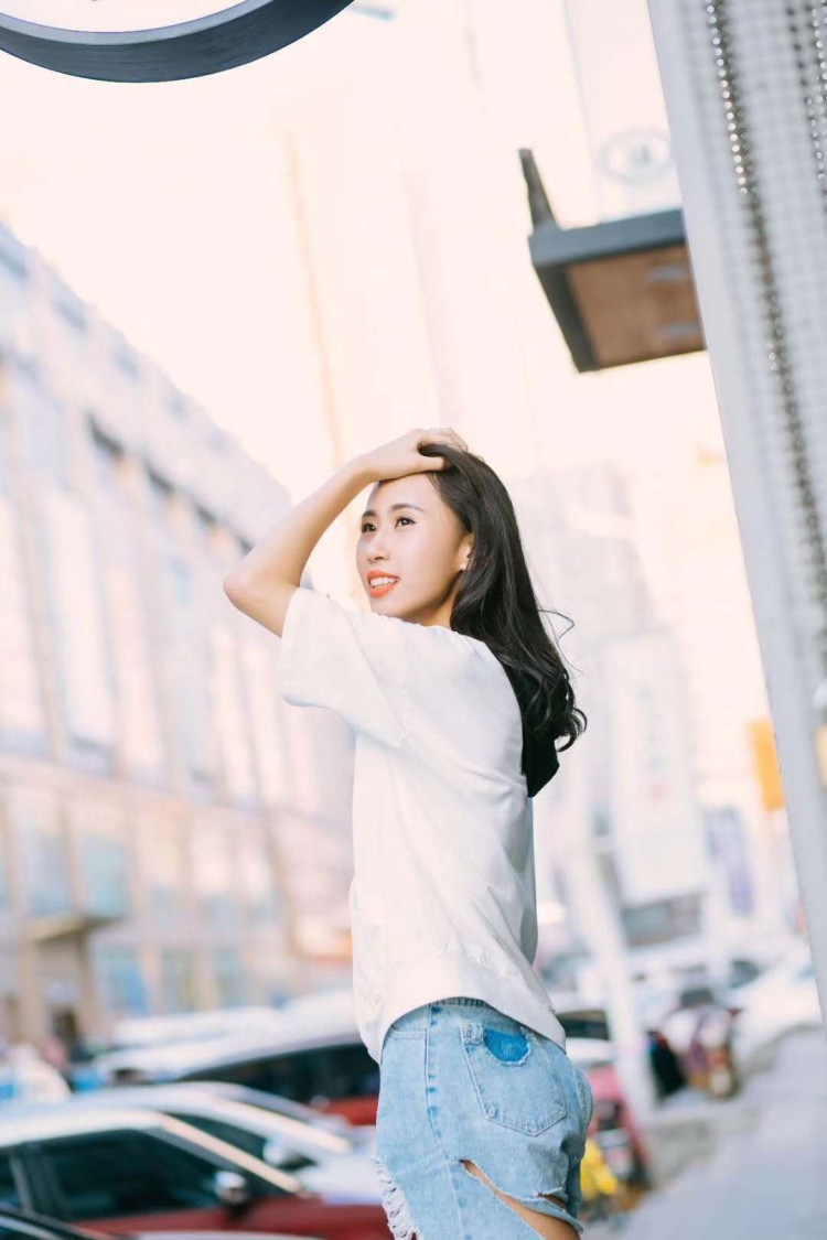 晨宝儿～-山西省·太原市·小店区--喜欢拍照，喜欢漂亮衣服，喜欢美好的事，喜欢美好的人，喜欢美好的生活