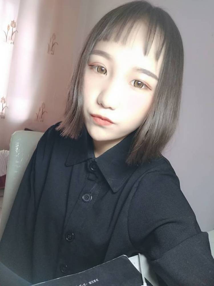 乏味--宁夏回族自治区·石嘴山市·平罗县--坐等商家~网拍诚意合作
各种风格自拍照全身照
有诚意私信我吖❤