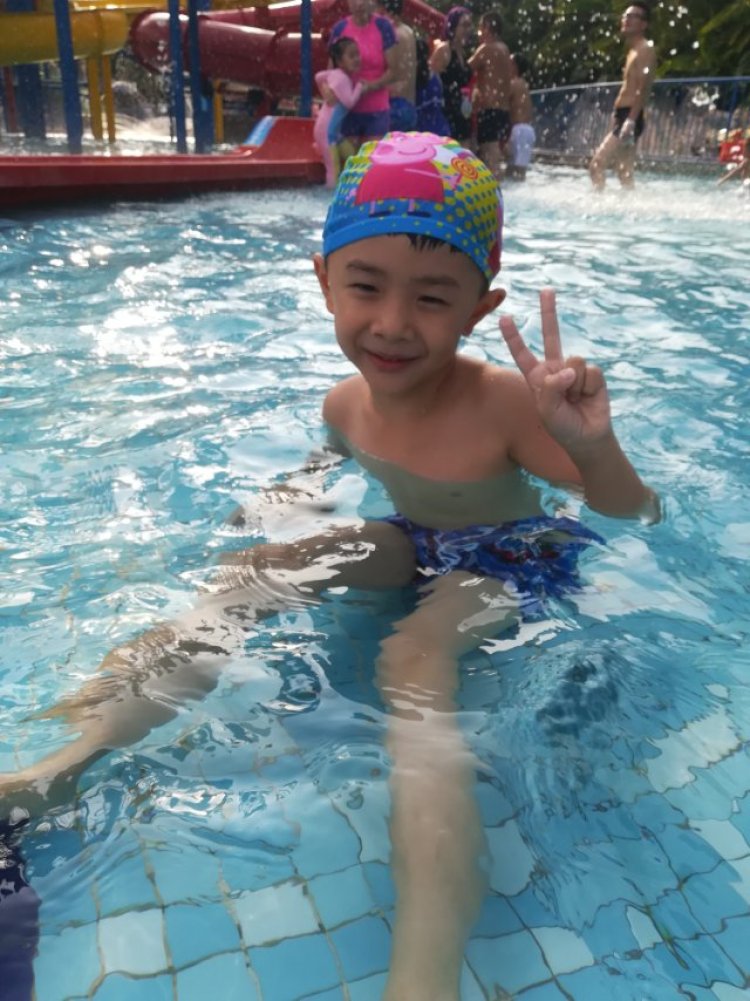 莫扎心-浙江省·金华市·义乌市--夏天时泳裤泳帽买家秀