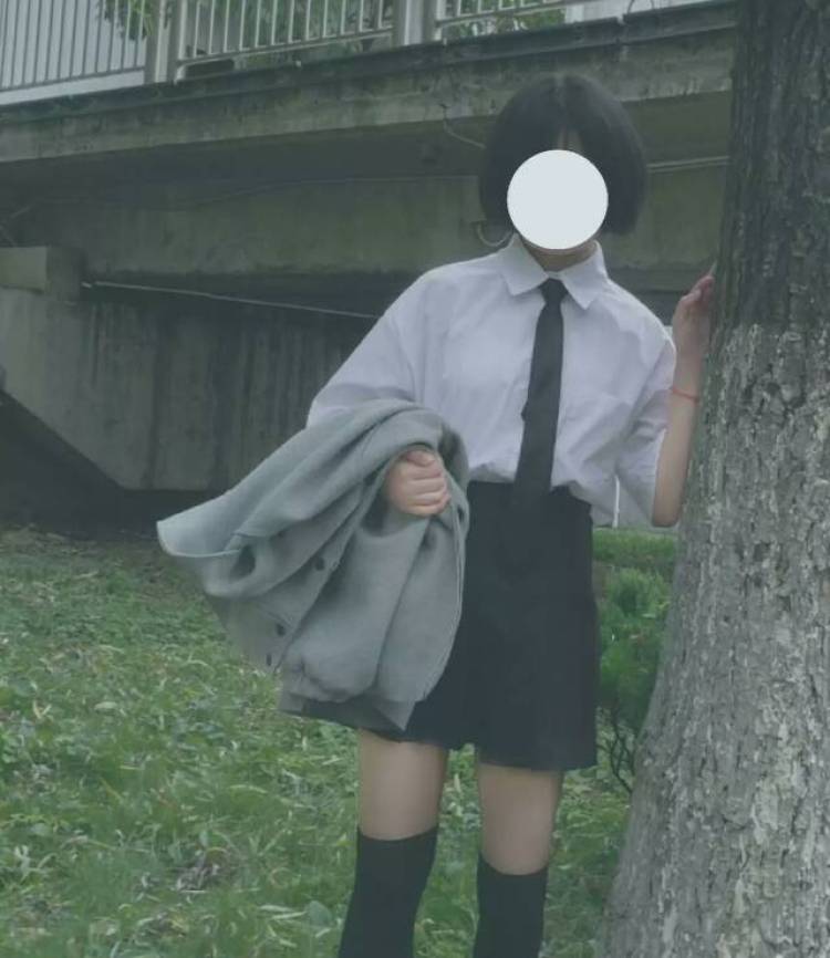 露西F-陕西省·汉中市·镇巴县--期待合作,想弄买家秀?