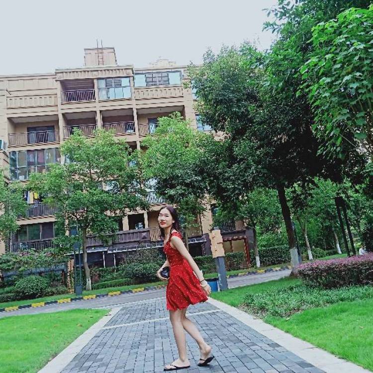 ChenLiy-云南省·普洱市·镇沅彝族哈尼族拉祜族自治县--街拍 风格不限