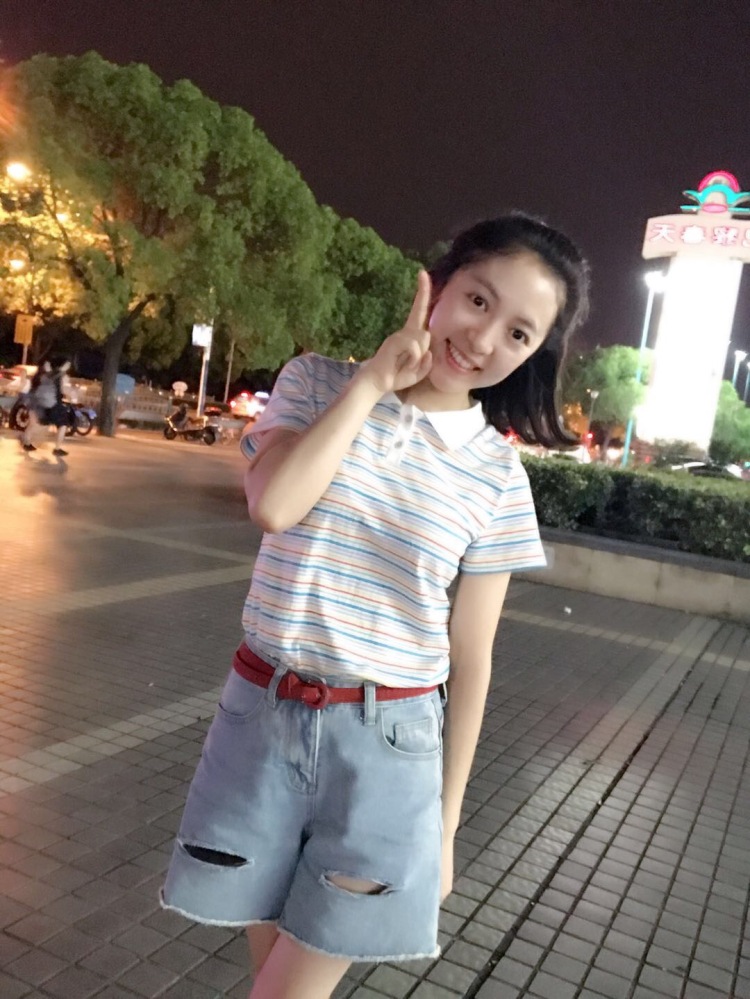 半夏锦年-上海市·上海市·长宁区--买家秀，网拍模特