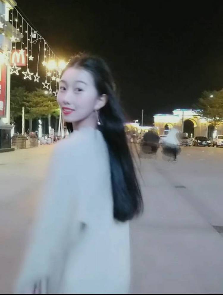 Yilia-广东省·广州市·天河区--日常拍摄☺
可接买家秀，模特网拍，免费试用及视频拍摄喲️