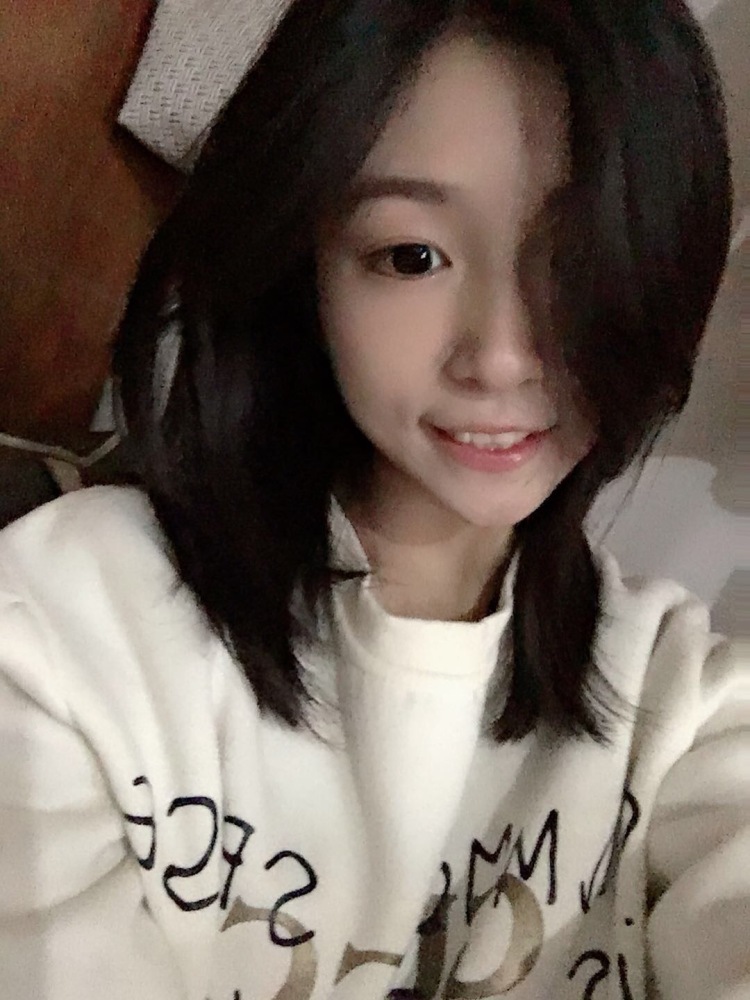 黄曙是我的狗狗-广东省·汕头市·澄海区--接寄拍 买家秀寄拍 衣服包包饰品都可以哒 需要的滴滴我