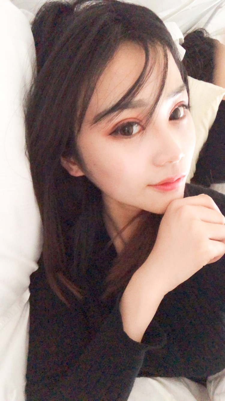 C-KING-河南省·平顶山市·卫东区--接买家秀 服装 美瞳 都可以~