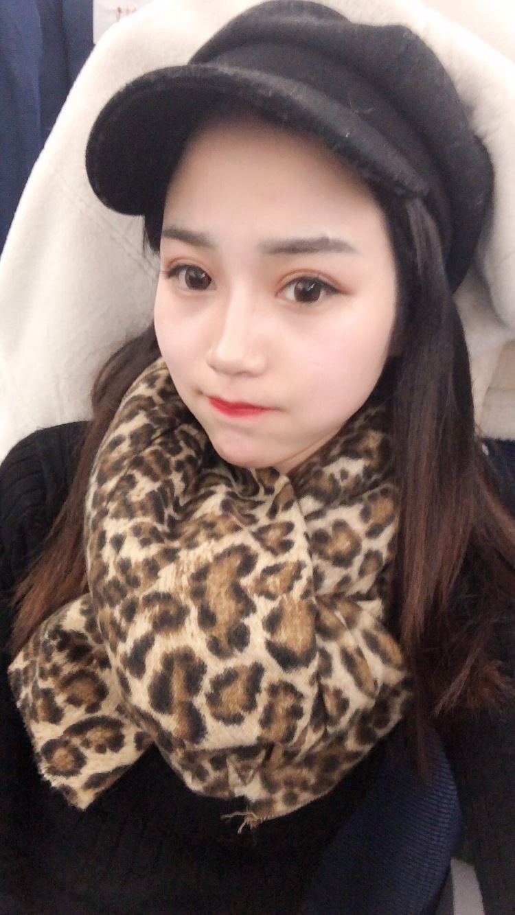 C-KING-河南省·平顶山市·卫东区--接买家秀 服装 美瞳 都可以~