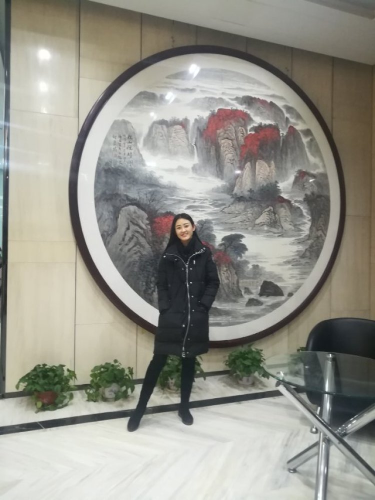 AA灵-山西省·太原市·小店区--都说我像学跳舞的，像吗?