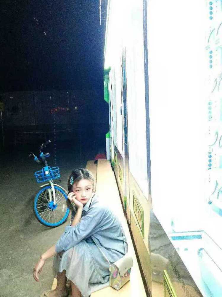 -广东省·珠海市·香洲区--网拍 自拍 各种风格 求选