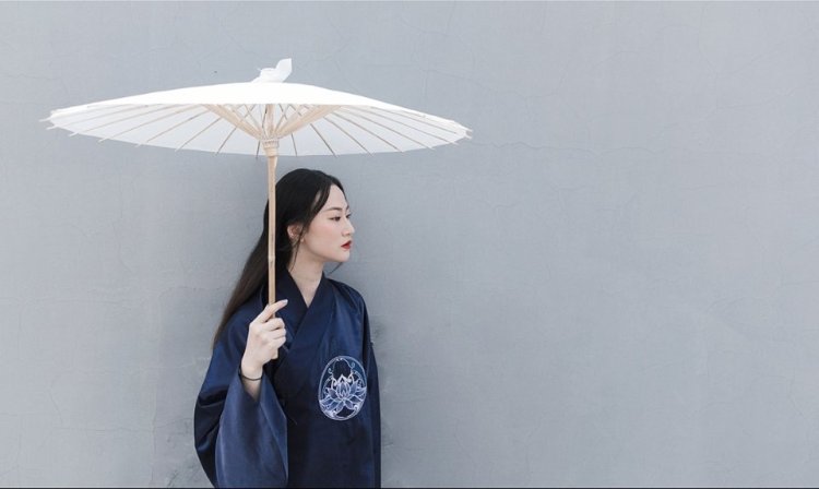 力菡-四川省·成都市·锦江区--我是自由模特
之前为汉服店拍摄的样片
目前接服装饰品的寄拍买家秀镜面穿搭拍摄
同城的也可找我商拍
有意向的可以联系我 脾气随和好商议