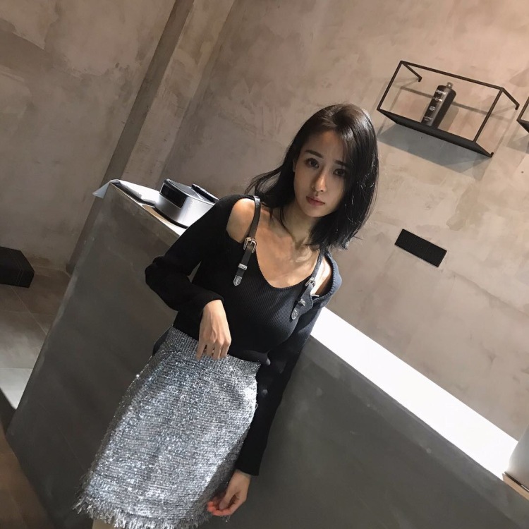 ?-江苏省·扬州市·邗江区--作品。出图快,拍摄环境佳,脾气好,网拍经验丰富。