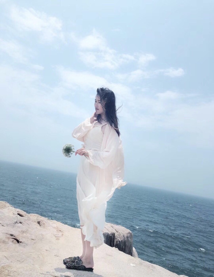 悸遇婚礼志 白昕-浙江省·杭州市·萧山区--网拍模特 买家秀 脾气好出图快