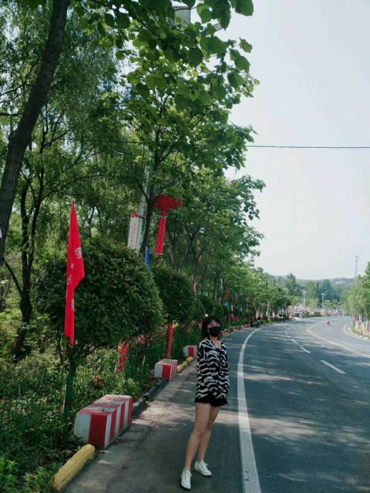 安湘玉-河南省·郑州市·金水区--可接衣服鞋子饰品吃的用的!各种接!