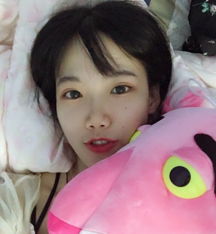 A-li-广西壮族自治区·南宁市·良庆区--在线接单啦,选我选我!脾气超好超温油的小姐姐?