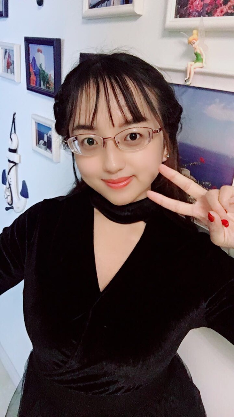 ?白小小?-山西省·太原市·万柏林区--爱拍照,会修图,脾气好,身材好,貌美音甜,大平台主播