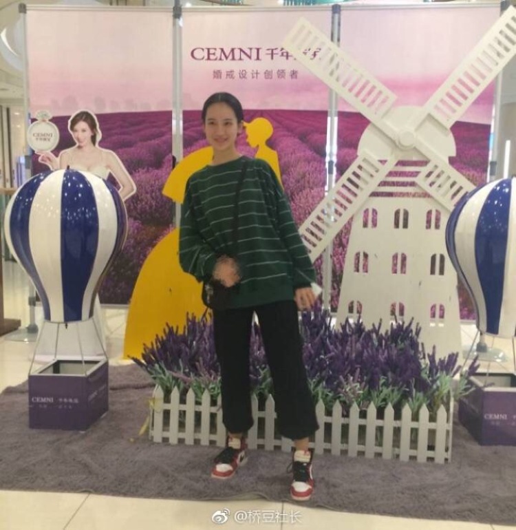 W hfs-浙江省·台州市·临海市--接寄拍 买家秀 短视频 等
任何风格都愿意尝试,既然做了就要做好
可以找我哦~