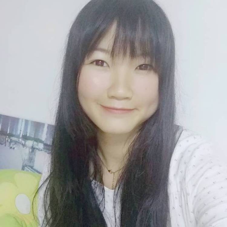 一条咸鱼?-广东省·江门市·新会区--圆脸少女,身高163cm,体重46kg
喜欢拍照