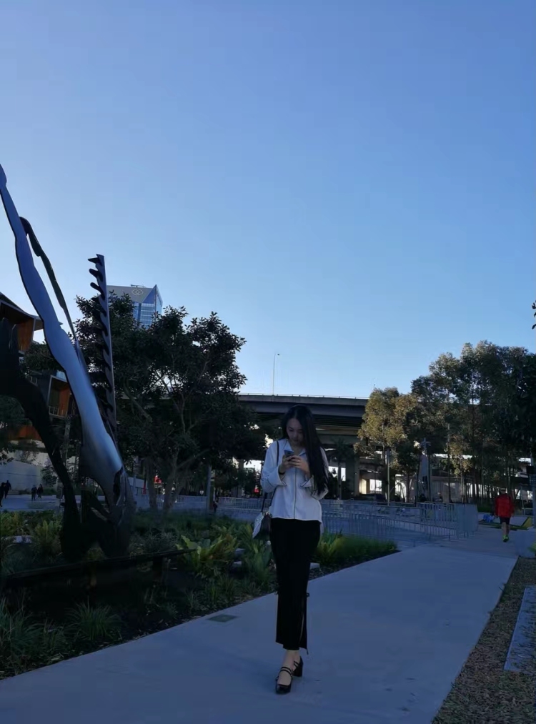 狐小仙``~~-辽宁省·沈阳市·和平区--买家秀接单~自拍他拍都可以~