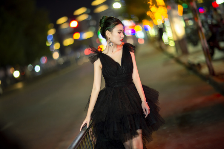 YvetteZou💫-江西省·南昌市·青云谱区-微博-可以买家秀 写文案 会p图画涂鸦 剪辑视频
英文专业 可以做美食美妆分享
微博粉丝2000+