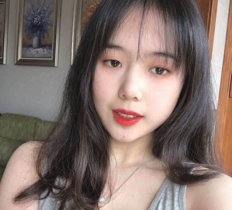 TIANSSQ🧸-重庆市·重庆市·永川区-抖音 *** 微博-都可以 本人艺考生 懂护肤美妆 喜欢唱歌 拍照后期 vlog制作熟练例如产品开箱测评 ***笔记推广 抖音产品安利(懂后期制作) 拍摄设备iPhone8plus