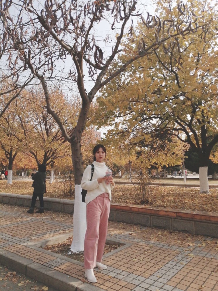 董咚.-辽宁省·沈阳市·皇姑区--可接寄拍、买家秀等各种网拍,短视频拍摄等
会拍照会p图
刚入门,好商量