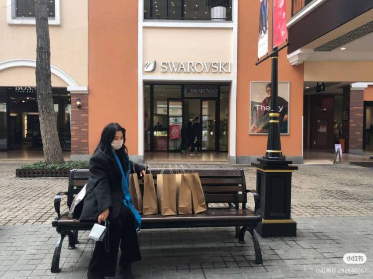 喵喵-四川省·成都市·双流区--会拍照,可接拍 会p图 会化妆 哈哈哈哈哈哈哈哈哈哈