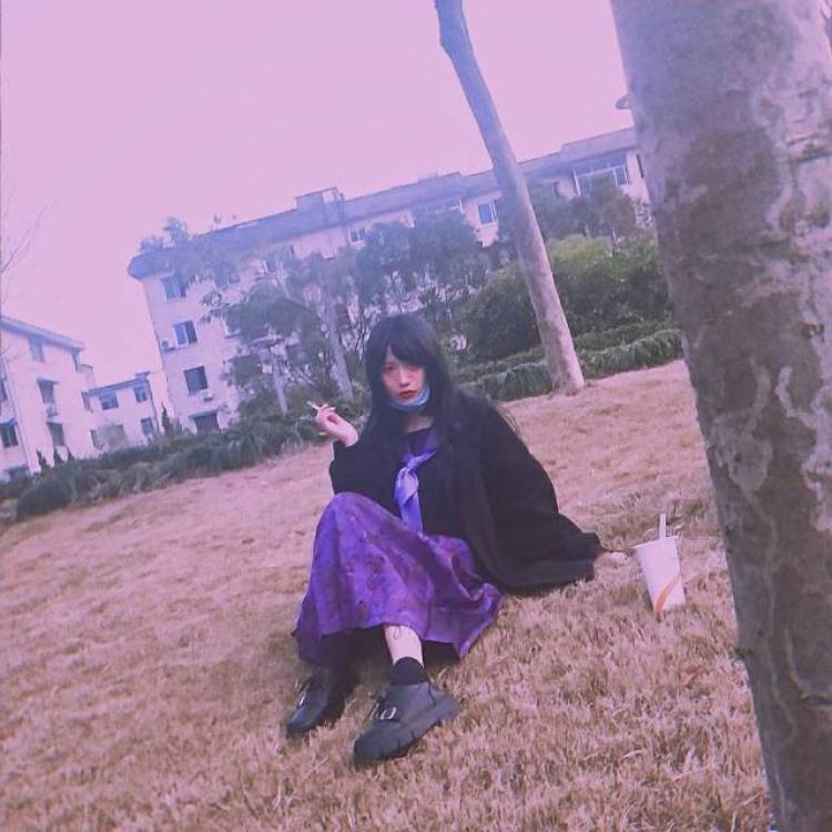 @左左左格_-浙江省·金华市·婺城区--擅长日系亚文化原宿风Lolita jk暗黑哥特