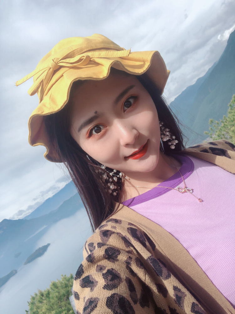 小仙女-黑龙江省·哈尔滨市·平房区-抖音 微博-买家秀 ,网拍,***推广,会p图,兼职做过模特,请合作方给我一个宝贵的机会,谢谢