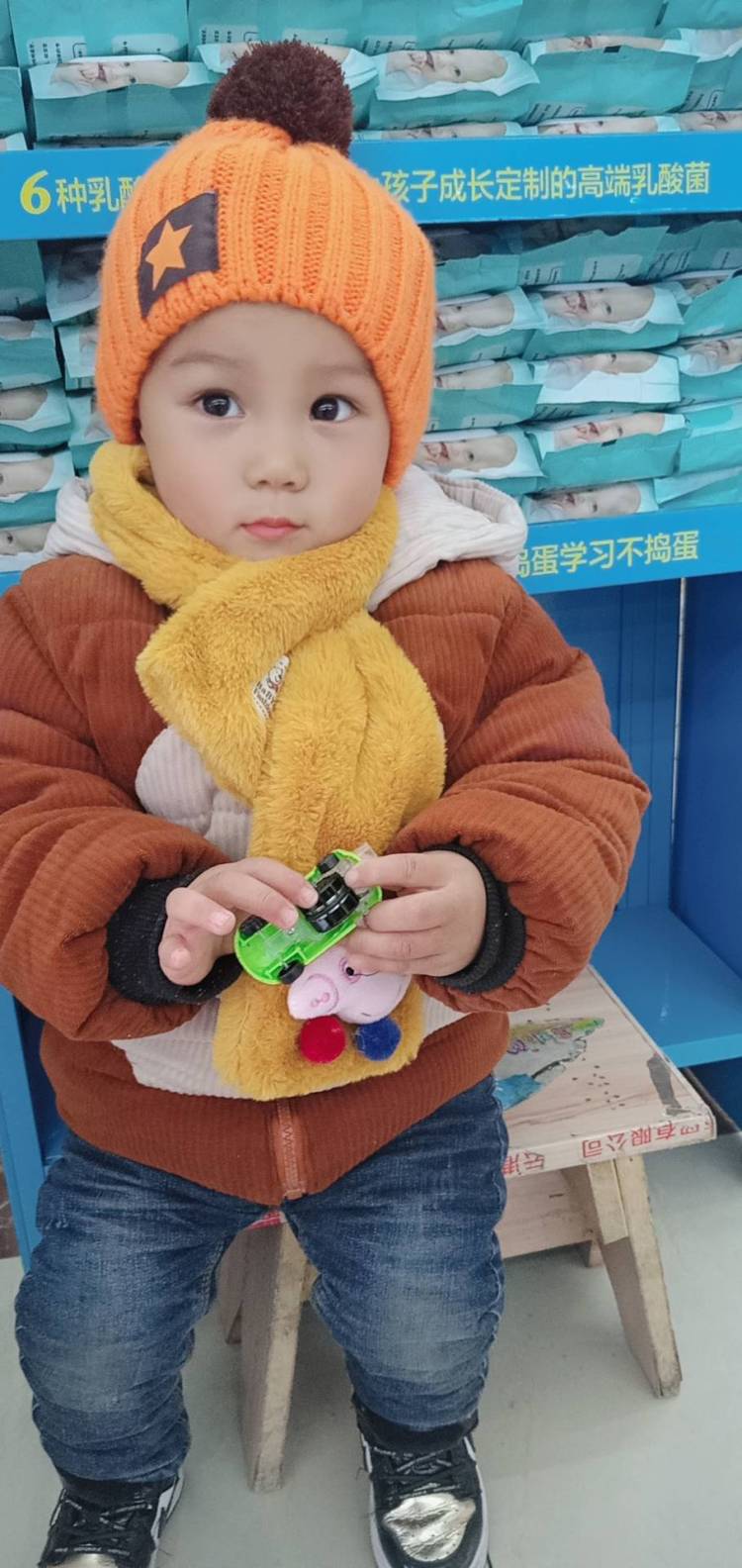 恒恒-江苏省·连云港市·海州区-抖音,朋友圈-可接买家秀,拍摄短视频。尽量满足所提要求。