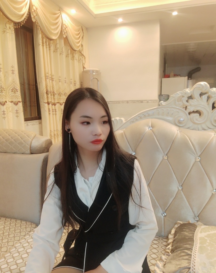 上海@我芳芳-广西壮族自治区·南宁市·良庆区-抖音,朋友圈,微博-嗨喽,刷到我证明我们很有缘份,我是个地地道道的广西妹子,爱拍照,爱生活,爱唱歌,爱剪辑,喜欢服装搭配,会抖音直播,会跳一些简单的舞蹈,希望通过自己努力实现人生的小目标