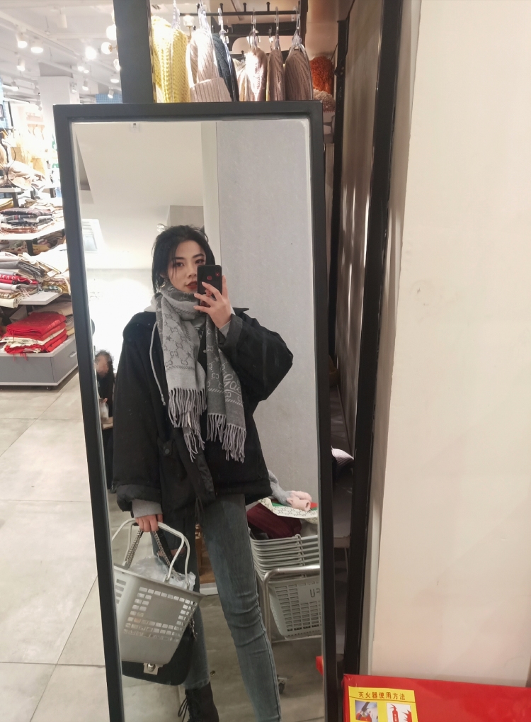 远-四川省·成都市·锦江区--我觉得拍照,p图也算是我的一种特长,因为特别喜欢,所以一直都对这方面比较上心,每次拍了美美的照片都会分享朋友圈,所以也想把自己喜欢的作品呈现给大家。可拍多种类型的图。