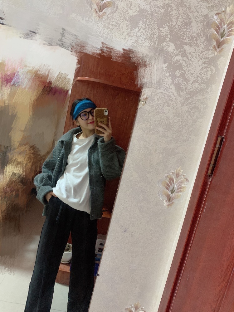 海底月是天上月-河南省·郑州市·中牟县-抖音,微博,朋友圈,知乎-人美心善,最主要文采好,还懂医。身高160体重85,性格活泼身材比例好。有充足的时间可以去完成工作任务
