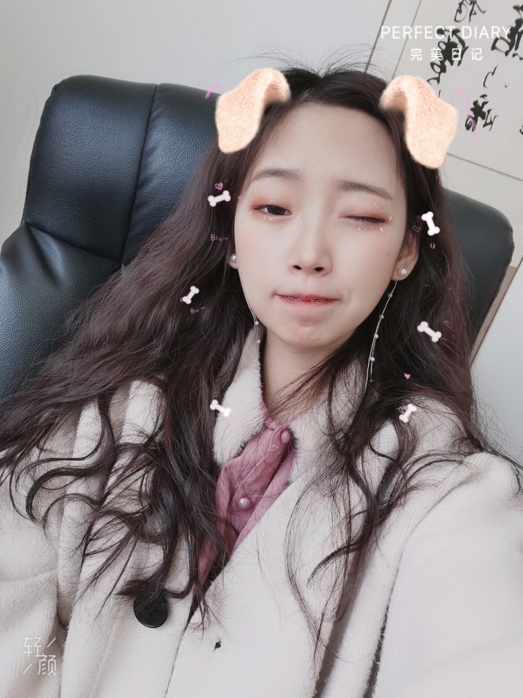 柠檬^-河南省·新乡市·红旗区--可甜可咸,各位金主爸爸看着我比较合适,就选我,会拍照,会修图,长的还行。努力学习中。