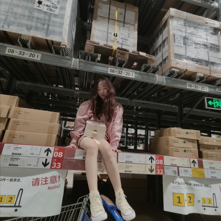 李不羁-江西省·南昌市·西湖区-微博、微信朋友圈、抖音、***-还是在校学生,实习生,可以忙于课业间想赚点零花钱,🉑 p图,🉑 接寄拍🉑 接买家秀,会韩式穿搭!🉑 接假发寄拍!(本人很喜欢假发)🉑 接文字单(打字很快效率高)还会一点视频剪辑和音频剪辑可以做影集,才