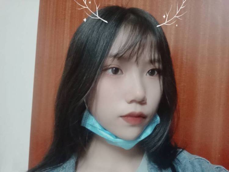 Dieux-湖南省·娄底市·新化县-QQ-喜欢拍照,穿搭,可接买家秀,开箱,测评,网拍,衣服饰品都可,风格多变,能尽量完成拍摄需求