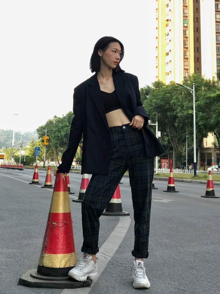 龙花花发财-广东省·广州市·白云区-微博-各类上身图,买家秀 对镜拍 街拍 直播
按要求完成