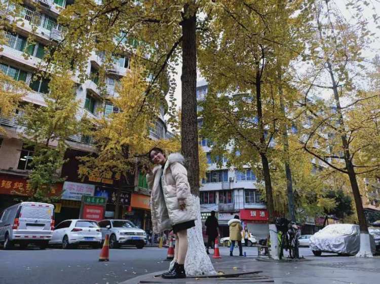 呵呵-四川省·成都市·郫都区-抖音 快手-时间宽裕 喜欢拍照p图 唱歌
身高156体重84
不能接受太漏的服装 其他都ok