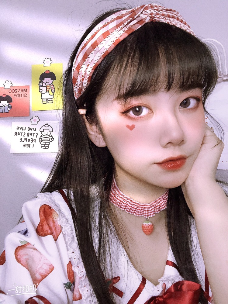 丸-江苏省·苏州市·常熟市-微博-买家秀模特,可接家里对镜自拍,可佣金可送拍。可爱萝莉风,jk,Lolita都可