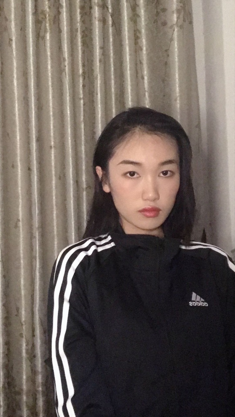 引路人-海南省·海口市·琼山区-微博-接单范围:买家秀 不接太暴露的单子 平时喜欢拍照唱歌