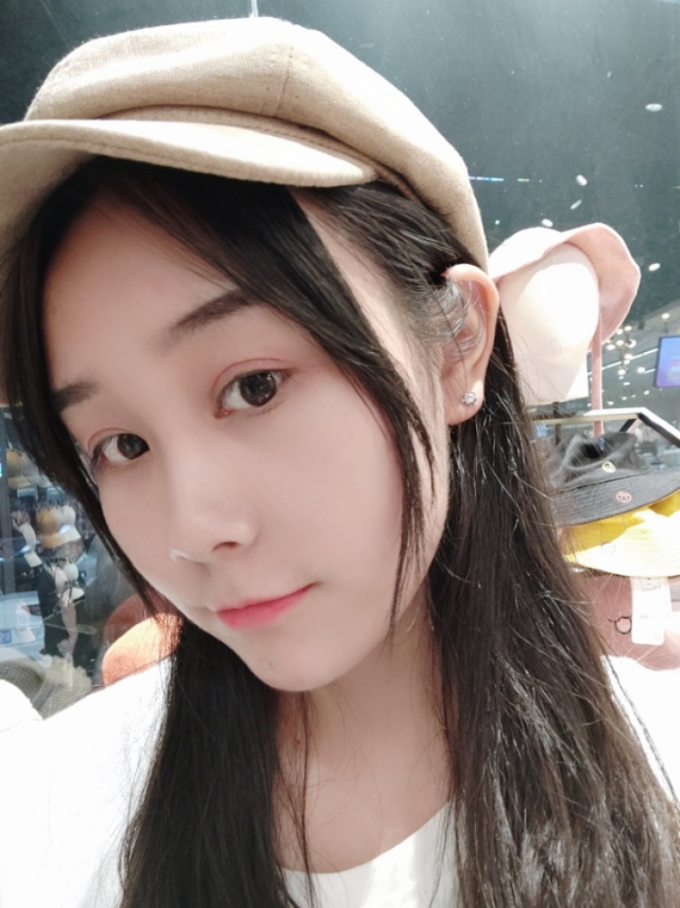 萨莉啾-湖北省·随州市·曾都区-抖音-女,温柔爱笑有酒窝
图片文字描述较为生动
擅化妆p图,相机使用熟练,162cm55kg
美妆饰品衣服类可找我哟!给你棒棒的回馈!