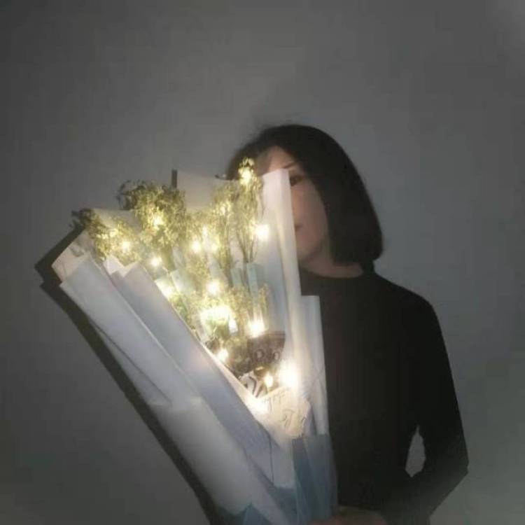 王圆圆-山东省·济南市·商河县--大家好:
我是一名大一的学生 喜欢拍照 会p 图 可以有多种风格 买家秀也被推广 可以重拍 事少好说话 希望商家给我个机会😊